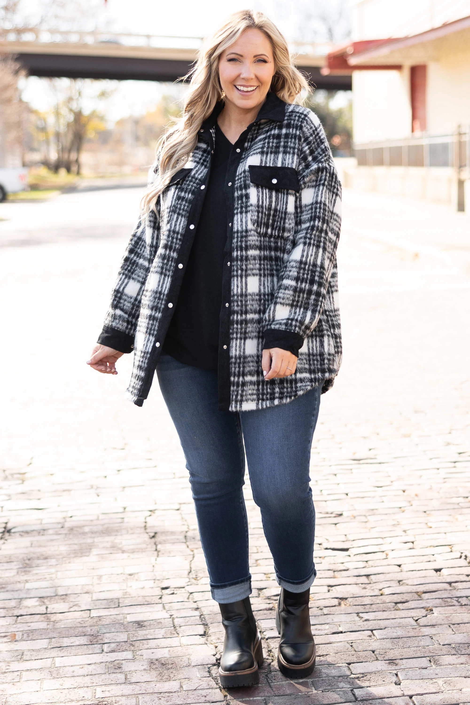 Staying Next To You Shacket, Black - Giverhouse