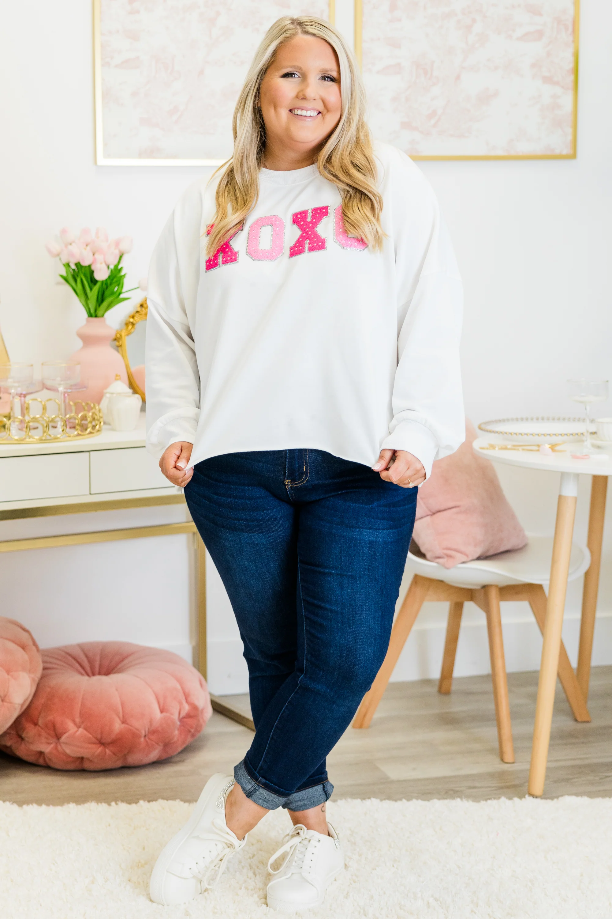 Sending You Hugs And Kisses Pullover, White - Giverhouse