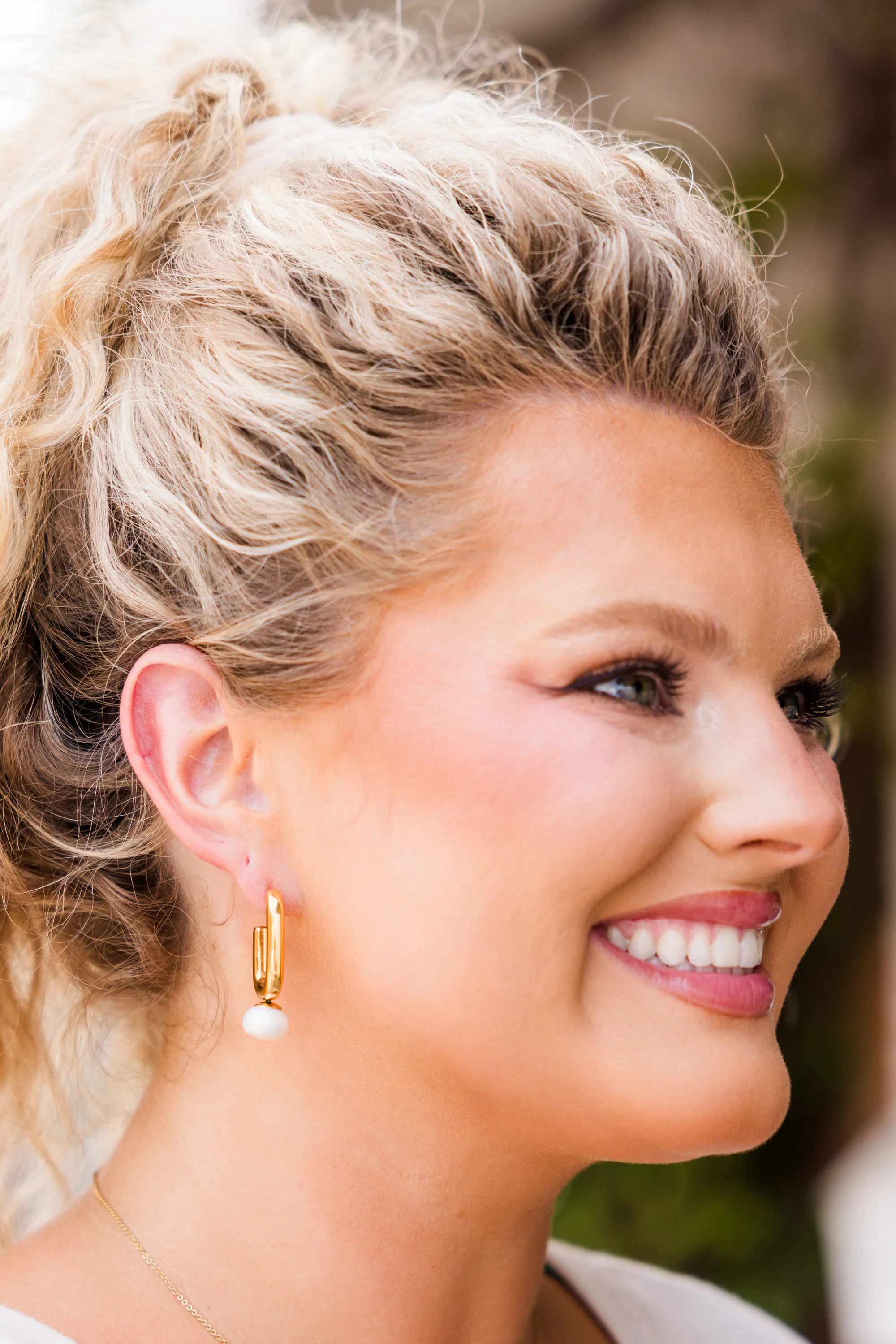 Lauren Kenzie: Spirit Of Bliss Earrings, Pearl - Giverhouse