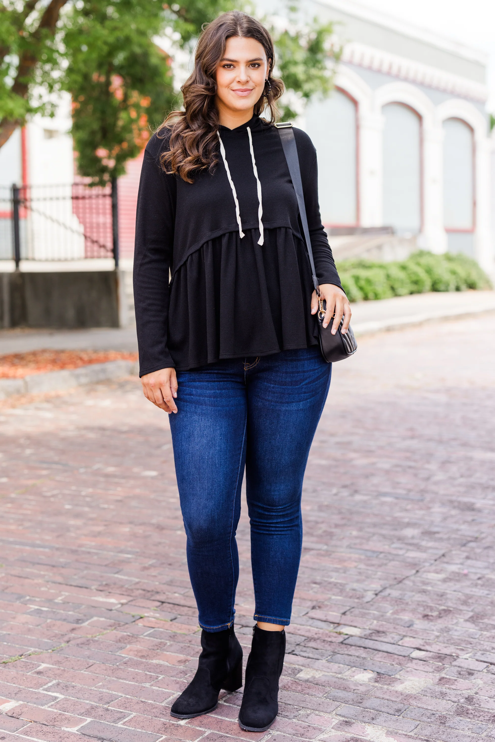 Cozy Geo Hoodie, Black - Giverhouse