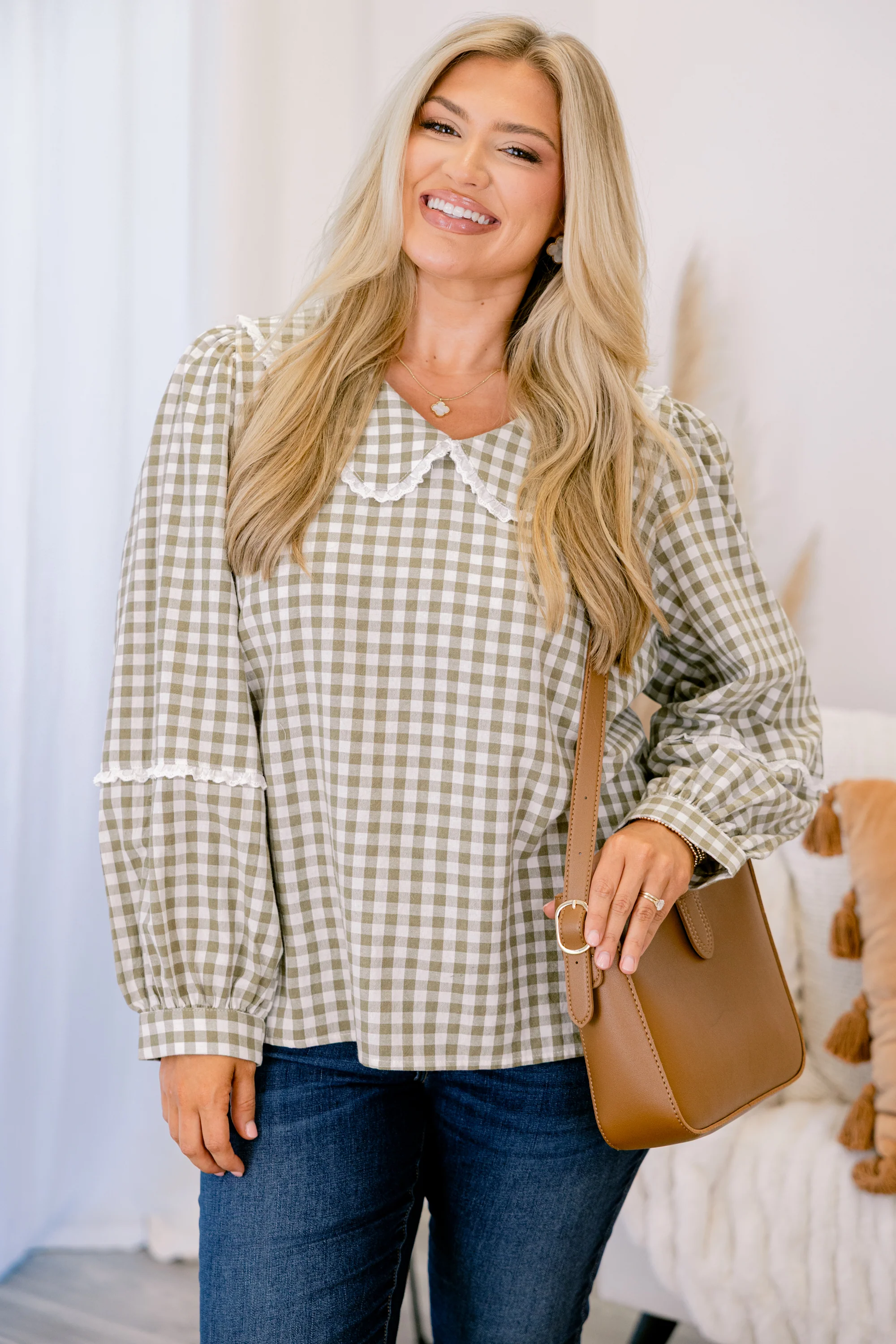 In Our Worlds Top, Green - Giverhouse