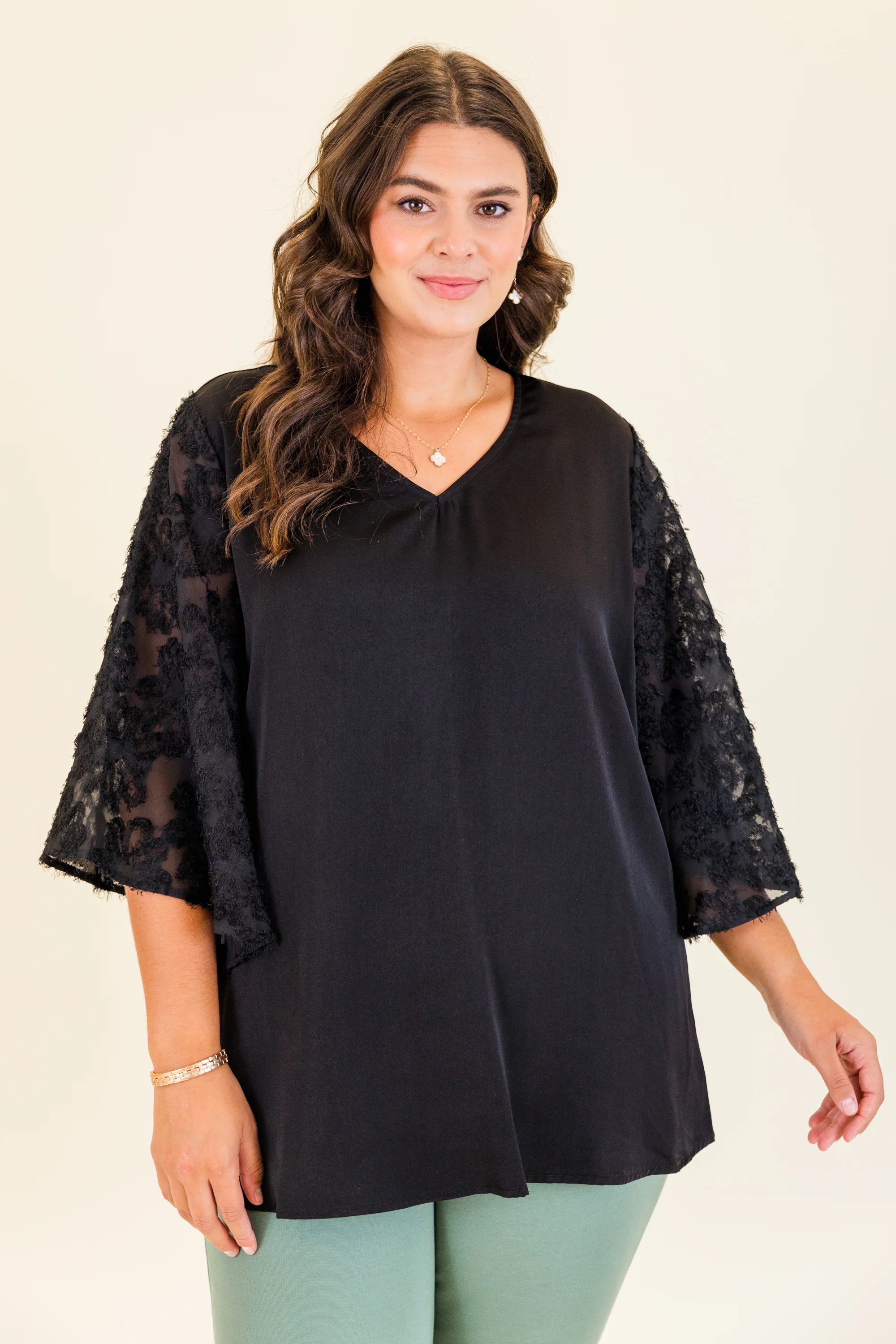 Mysteries At Midnight Top, Black - Giverhouse