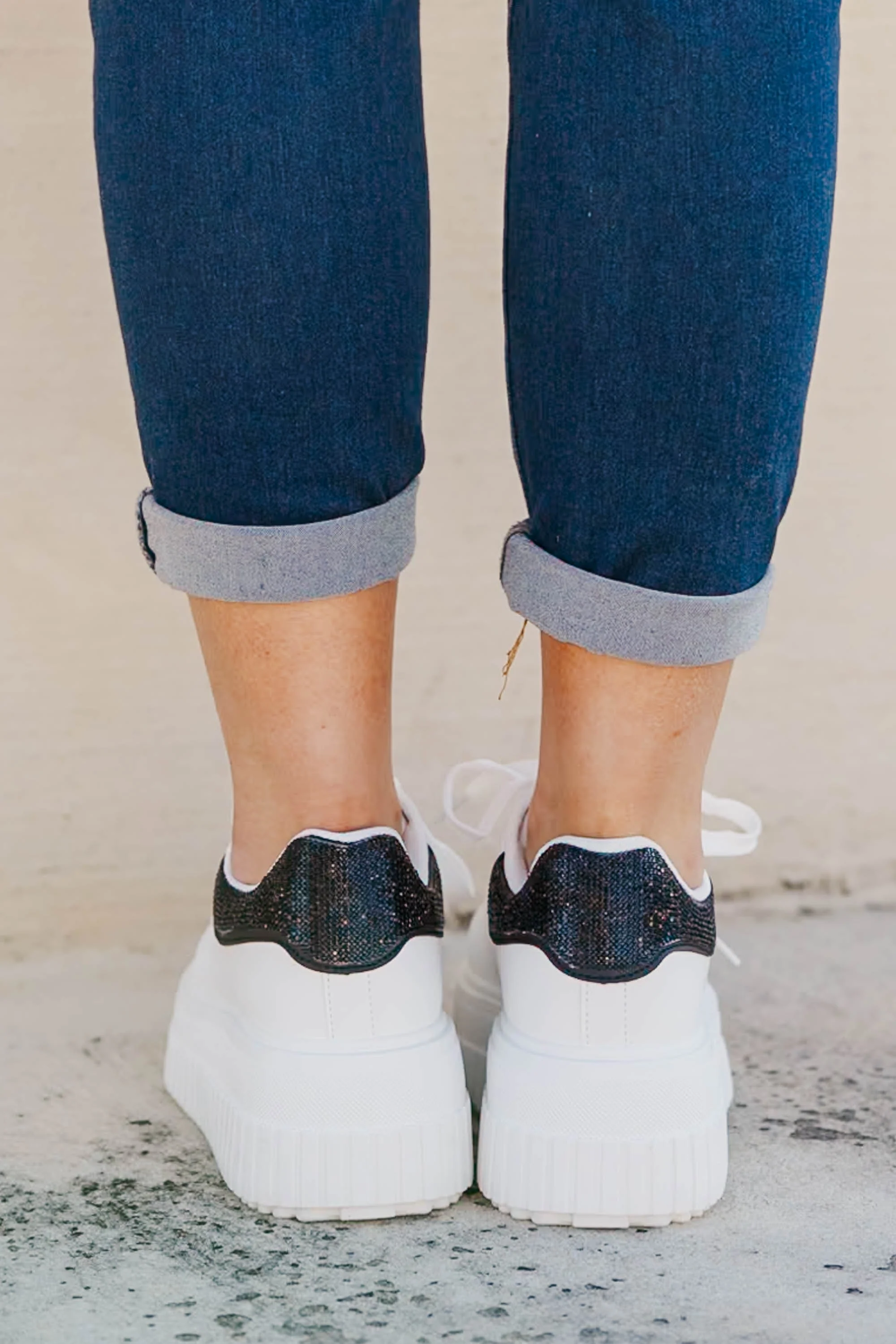 Step and Sparkle Shoes, White-Black - Giverhouse