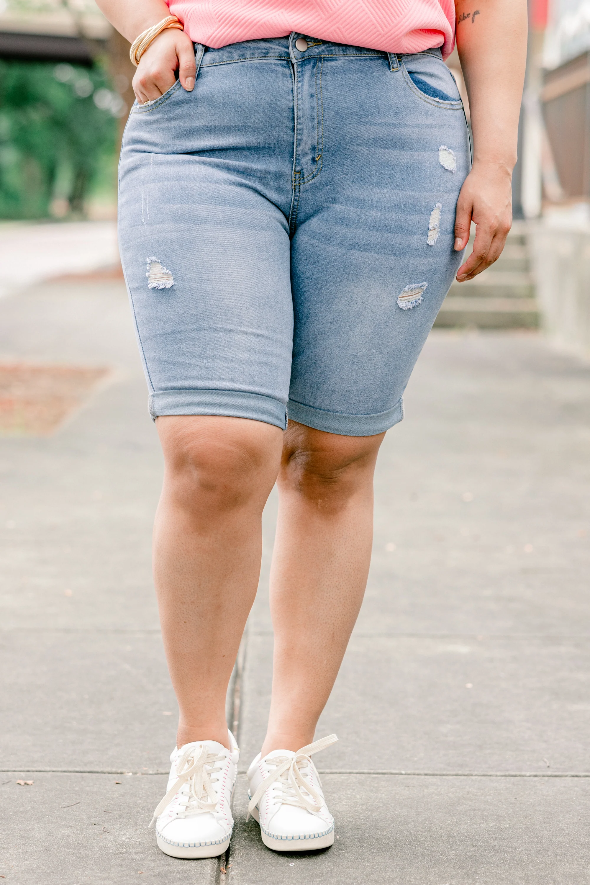 Palm Oasis Shorts, Light Wash - Giverhouse