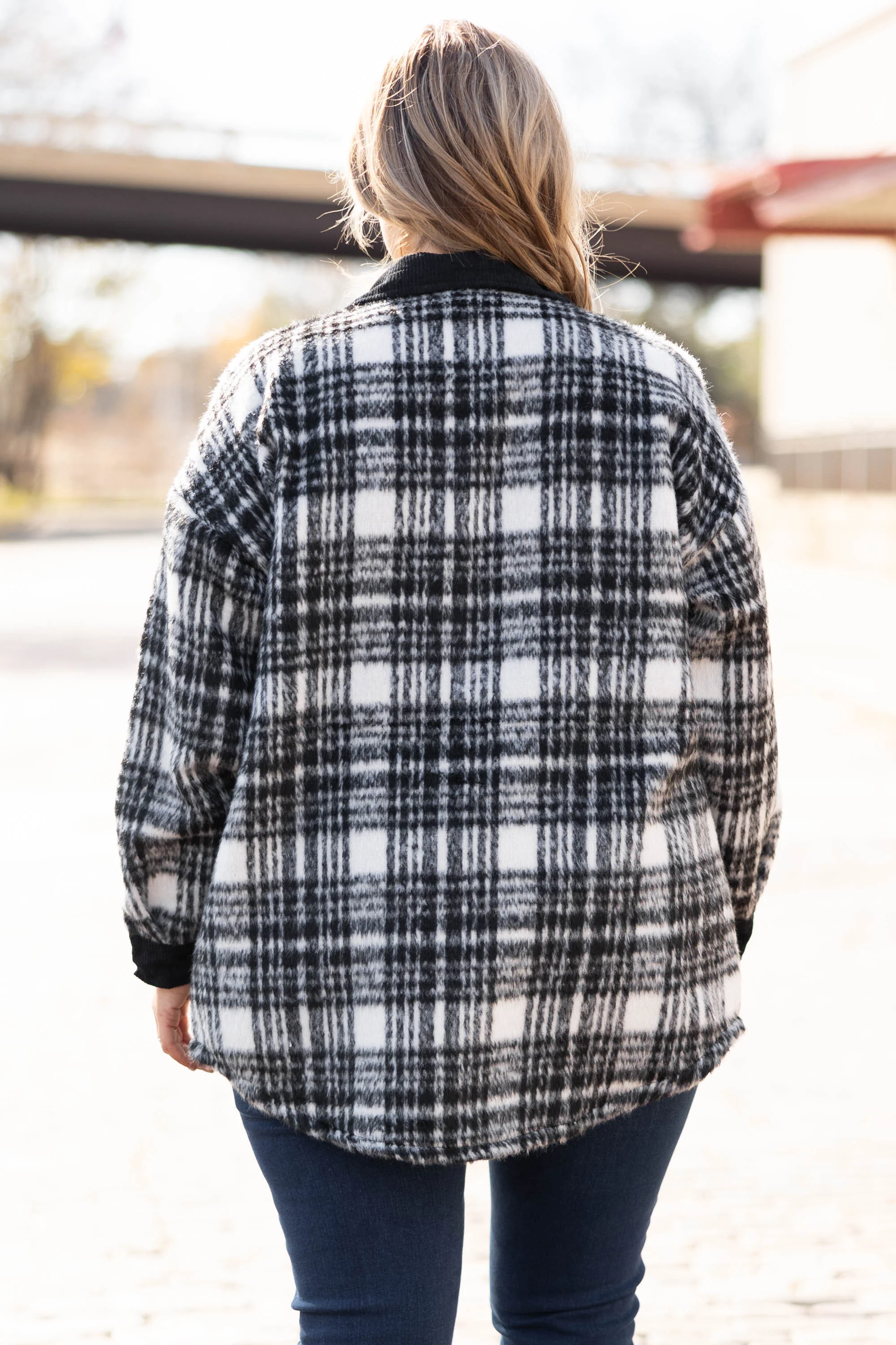 Staying Next To You Shacket, Black - Giverhouse